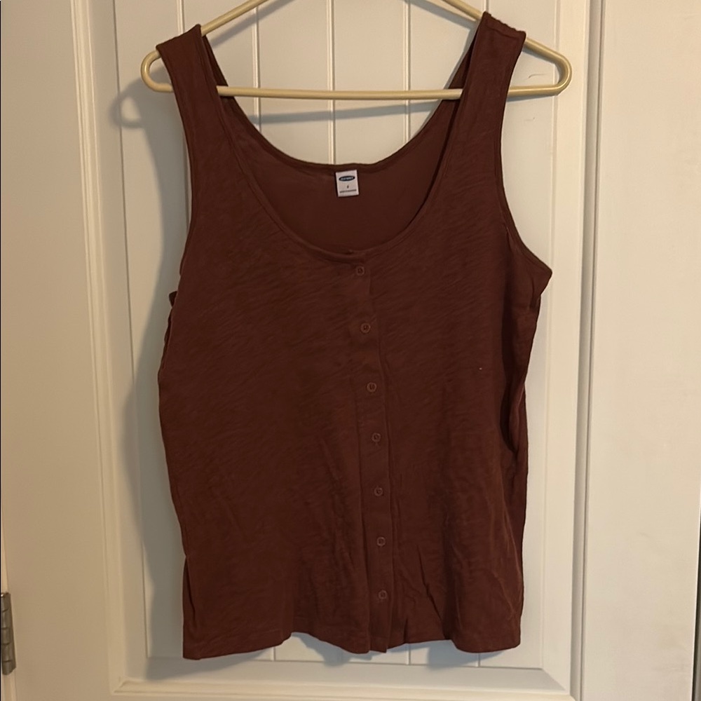 Old Navy Women's Rust Button-Up Tank Top
